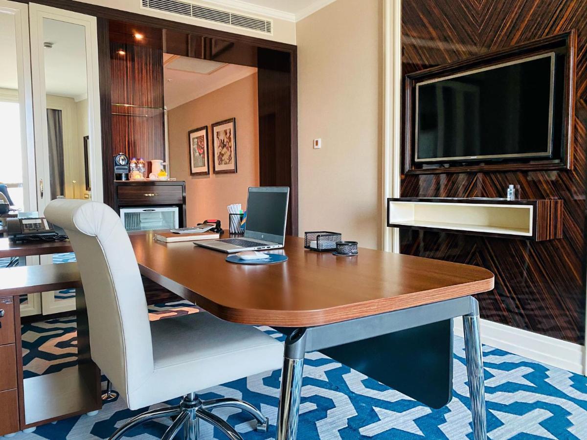 Hotel Elite World Istanbul Florya Zewnętrze zdjęcie A modern office